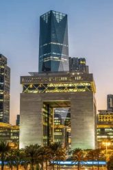 How do DIFC Residential Complexes Compare to Other Communities